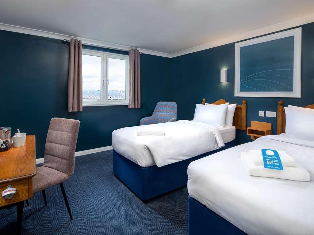 Travelodge Redhill Redhill  Szoba fotó