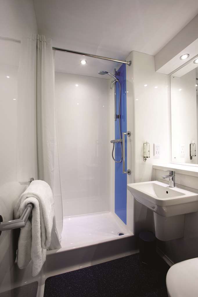 Travelodge Redhill Redhill  Szoba fotó